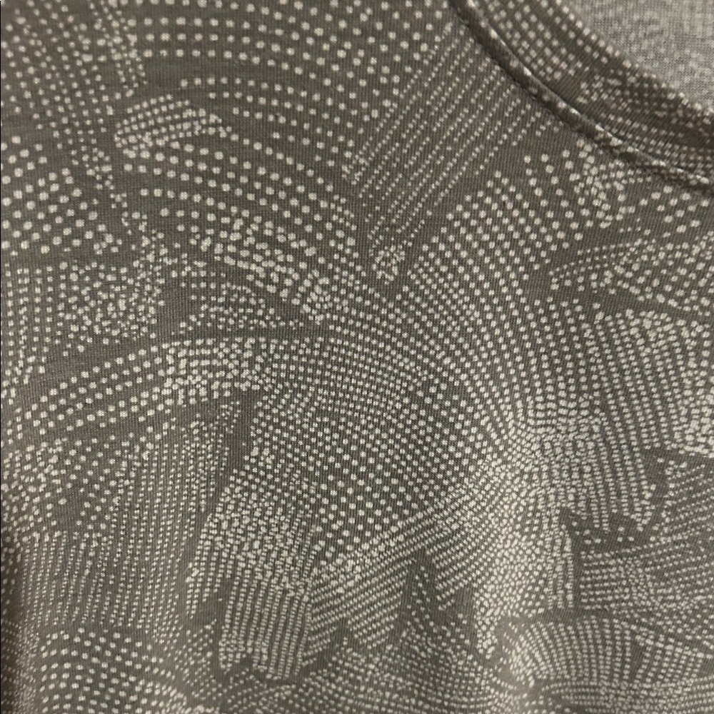 Xersion Gray Patterned Short Sleeve Top - Picture 4 of 6